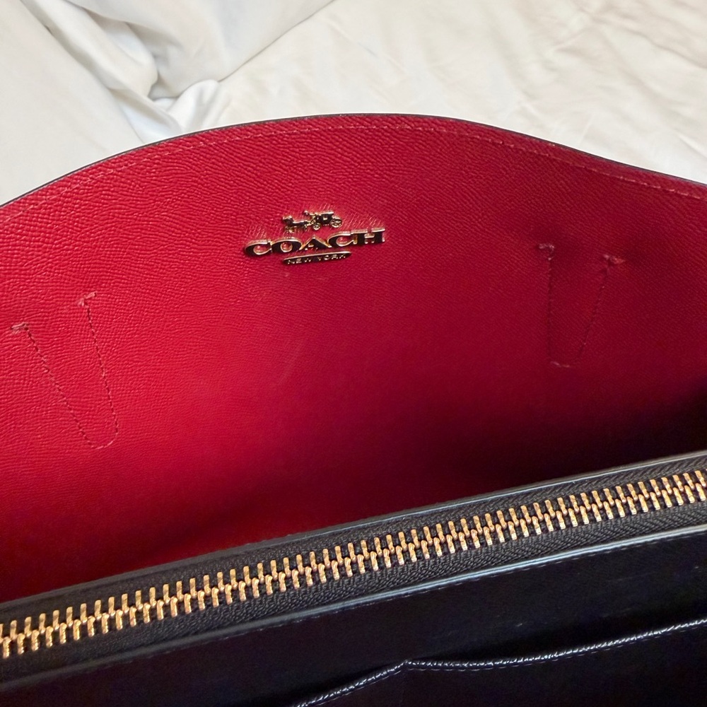 Coach Tatum carryall tore - Picture 5 of 12